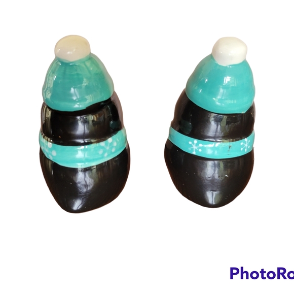 Penguin Salt and Pepper shakers - Picture 3 of 3